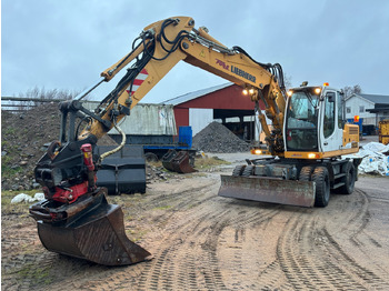 Экскаватор LIEBHERR A 900