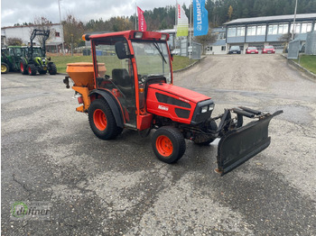 Коммунальный трактор HAKO