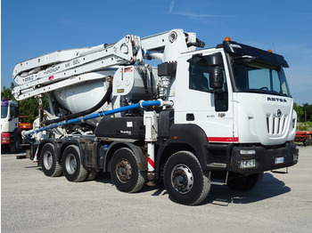 Автобетононасос-смеситель IVECO Astra