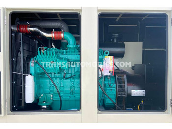 Новый Электрогенератор Cummins 220 KVA 34.0L DIESEL - EXPORT OUT EU: фото 2 Новый Электрогенератор Cummins 220 KVA 34.0L DIESEL - EXPORT OUT EU: фото 2