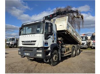 Самосвал IVECO Trakker