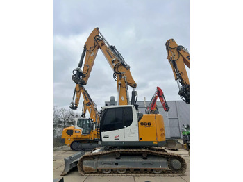 Гусеничный экскаватор LIEBHERR R 936
