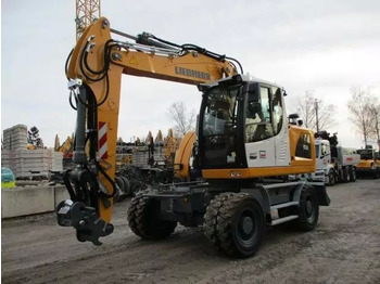 Колёсный экскаватор LIEBHERR A 916