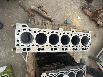 Блок цилиндров CATERPILLAR