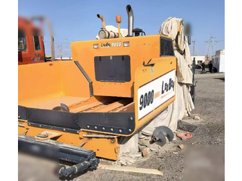 Асфальтоукладчик