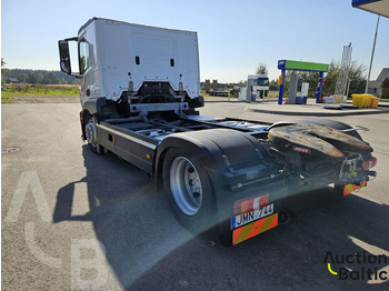 Тягач Mercedes-Benz Actros: фото 4