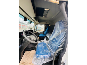 Тягач Volvo FH 500 8x4 Kran F710 RA2.27 Jib & Winde Sofort: фото 5