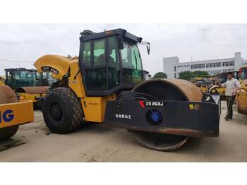 Каток XCMG XS263J: фото 2 Каток XCMG XS263J: фото 2