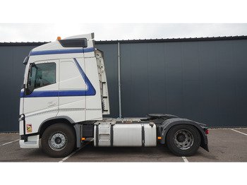 Тягач VOLVO FH 420