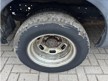 Цельнометаллический фургон Iveco Daily **35C15-EURO 5-MOTOR 3.0**: фото 4