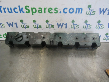 : фото в шапке страницы