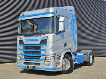 Тягач SCANIA R 450