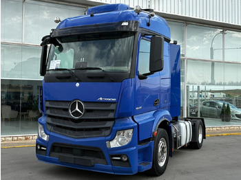 Тягач MERCEDES-BENZ Actros 1846