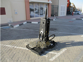 Погрузчик CATERPILLAR