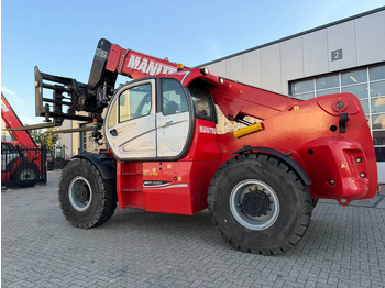 Телескопический погрузчик MANITOU