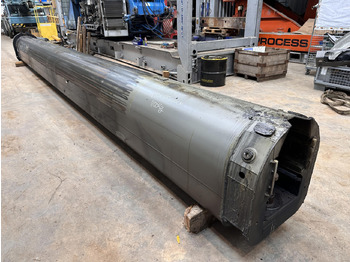 Стрела LIEBHERR