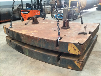 Противовес LIEBHERR