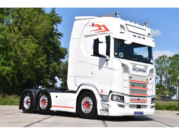 Тягач SCANIA S 500