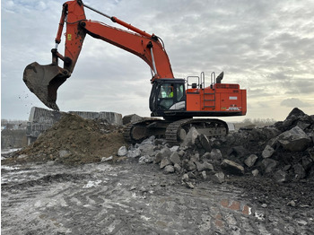Гусеничный экскаватор HITACHI ZX690