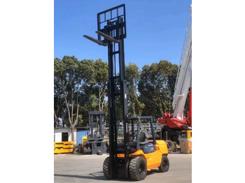 Дизельный погрузчик Toyota 5 ton Forklift Good Price FD50 with Side Shifter: фото 2 Дизельный погрузчик Toyota 5 ton Forklift Good Price FD50 with Side Shifter: фото 2