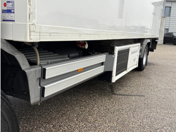 Рефрижератор Mercedes-Benz Atego 1524L TIEFKÜHLER L: фото 4 Рефрижератор Mercedes-Benz Atego 1524L TIEFKÜHLER L: фото 4