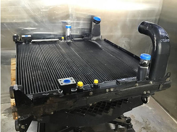 Радиатор LIEBHERR