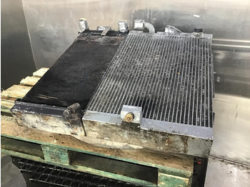 Радиатор LIEBHERR