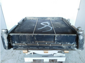 Радиатор LIEBHERR