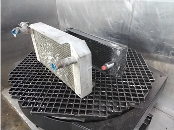 Радиатор LIEBHERR