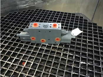 Гидравлика Liebherr Control Block: фото 2 Гидравлика Liebherr Control Block: фото 2