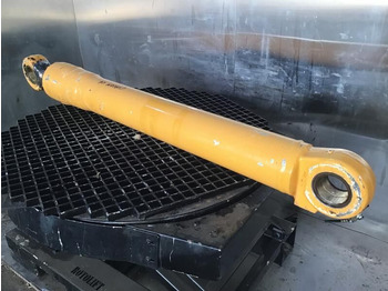 Гидравлический цилиндр LIEBHERR