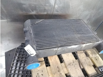 Радиатор LIEBHERR