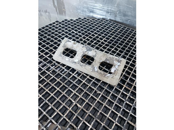 Кабина и интерьер LIEBHERR