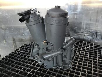 Двигатель и запчасти LIEBHERR