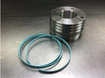 Двигатель и запчасти LIEBHERR