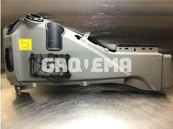 Бампер LIEBHERR