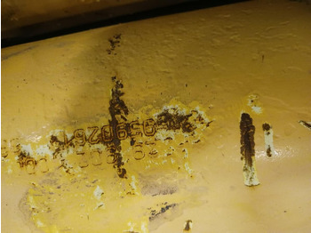 : фото в шапке страницы