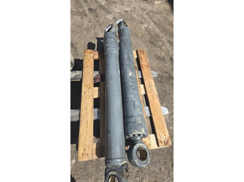 Гидравлический цилиндр LIEBHERR