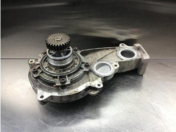 Помпа Liebherr Water Pump: фото 2 Помпа Liebherr Water Pump: фото 2