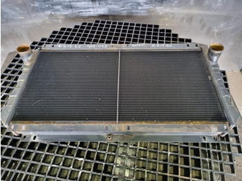 Радиатор LIEBHERR