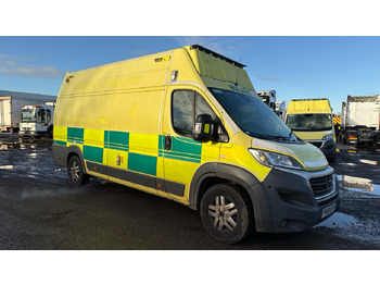 : фото в шапке страницы