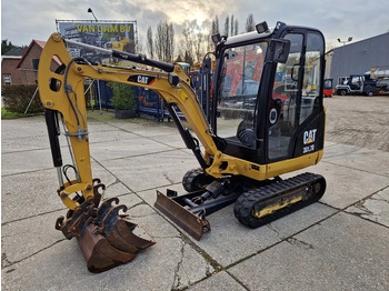 Мини-экскаватор CATERPILLAR 301.7D
