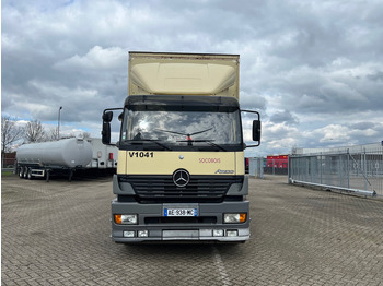 Тентованный грузовик Mercedes-Benz Atego 1828: фото 2