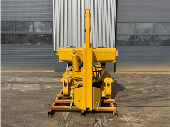 Рыхлитель CATERPILLAR