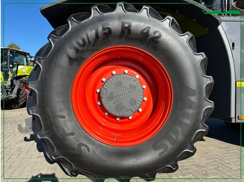 Трактор Claas Xerion 5000 VC: фото 5