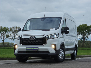 Цельнометаллический фургон