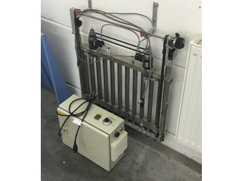 Переплетная машина GUK SM 50-2 cutting machine with feeder: фото 2 Переплетная машина GUK SM 50-2 cutting machine with feeder: фото 2