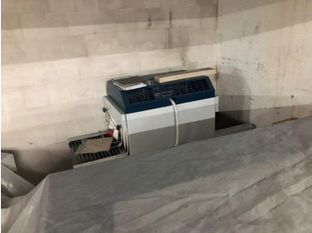 Упаковочное оборудование as new film packaging with forming shoulder machine Beck Multiplex Pico MP with shrink tunnel HV 601: фото 5