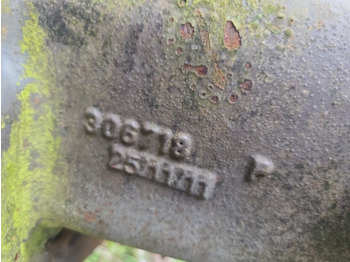 Задняя ось для Сельскохозяйственной техники Massey Ferguson 5450 Rear Half Axle Lhs 3067118: фото 2 Задняя ось для Сельскохозяйственной техники Massey Ferguson 5450 Rear Half Axle Lhs 3067118: фото 2