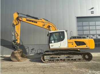 Гусеничный экскаватор LIEBHERR R 926